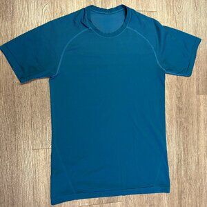 Medium Blue XS Metal Vent Tech Short-Sleeve Shirt